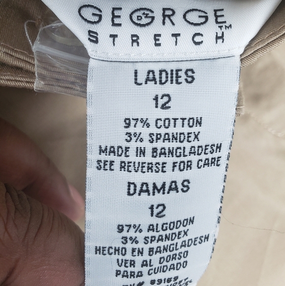 NWT George Women's Khaki Bernuda Shorts Sz 12 - Picture 8 of 8